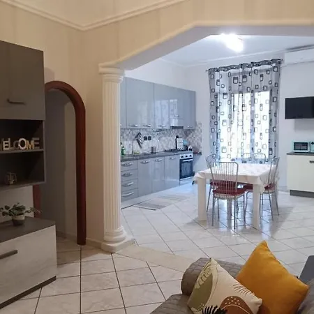 Apartment Pozzo Canale House *