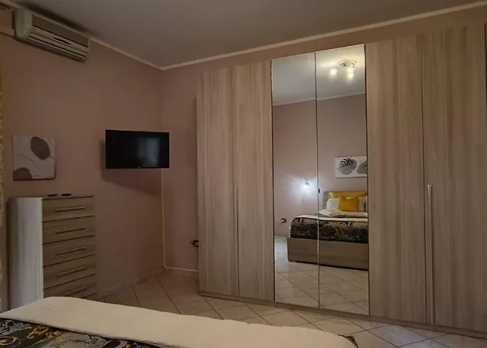 Pozzo Canale House Apartment *